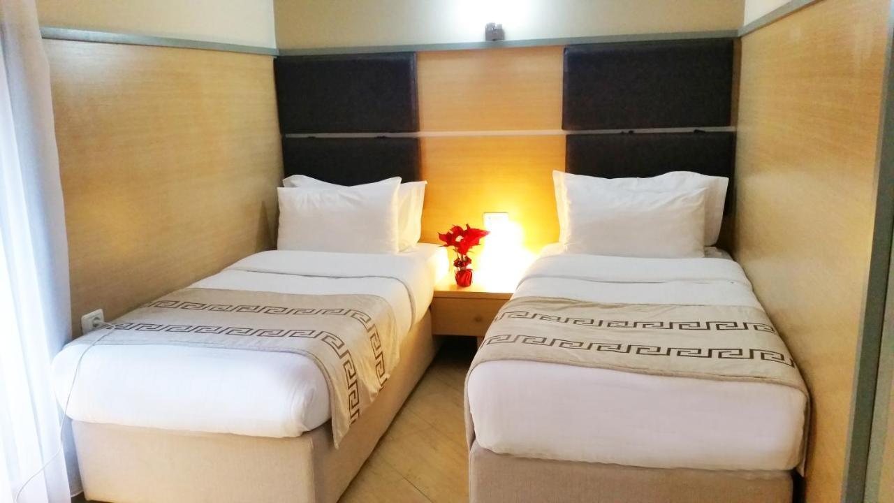 Capital Tirana Hotel Bruci ภายนอก รูปภาพ