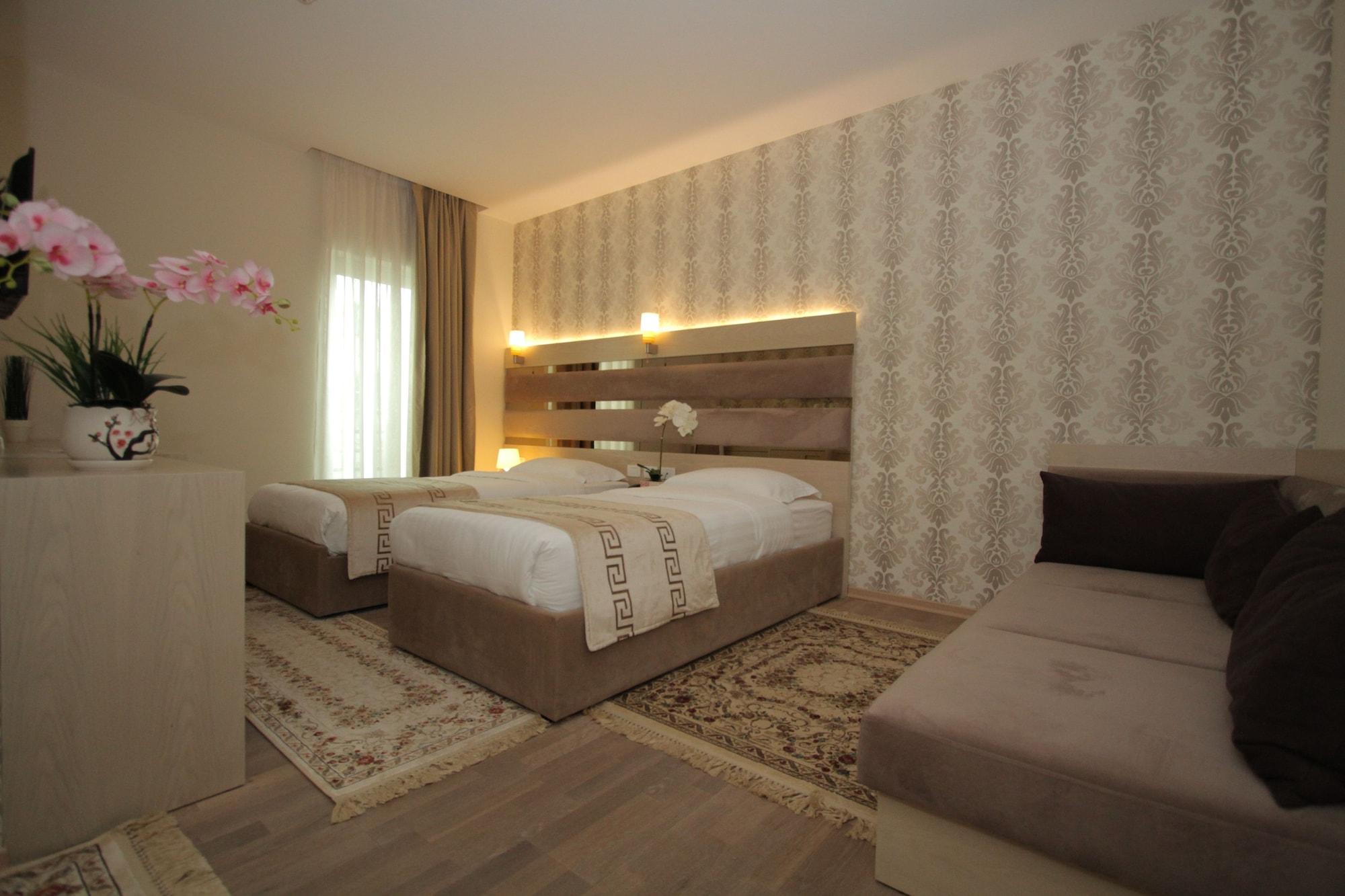 Capital Tirana Hotel Bruci ภายนอก รูปภาพ