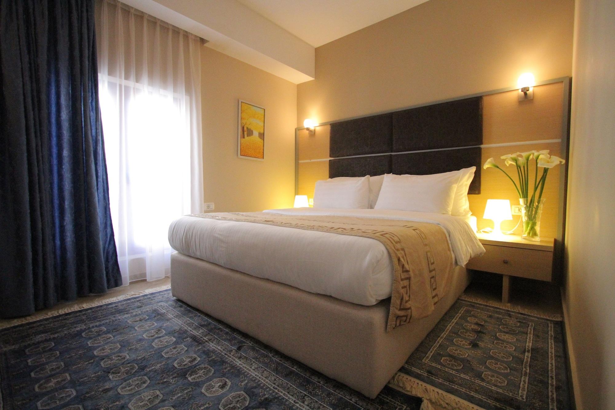 Capital Tirana Hotel Bruci ภายนอก รูปภาพ